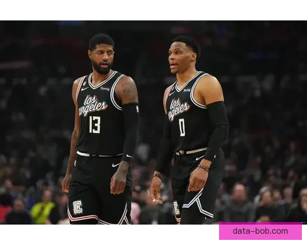 乔治回应用药隐私并感谢队友长期支持与陪伴 乔治回应用药隐私并感谢队友长期支持与陪伴